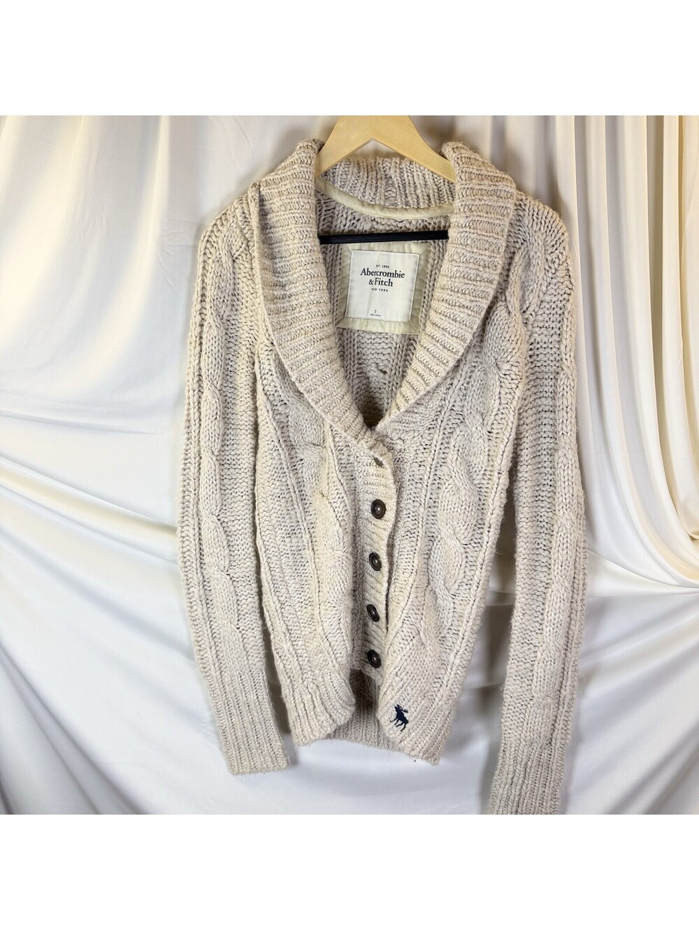 Abercrombie & Fitch Women’s Cable Knit Ivory Cardigan Small Oversize Buttons Y2K